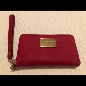 Michael Kors Wristlet